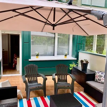 Appartement Avec 2 chambre *