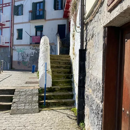 Appartement Avec 2 chambre *