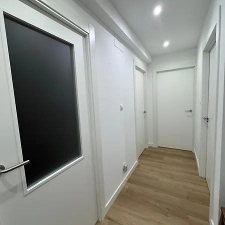 Etxie La Casa De Ebi 326 *