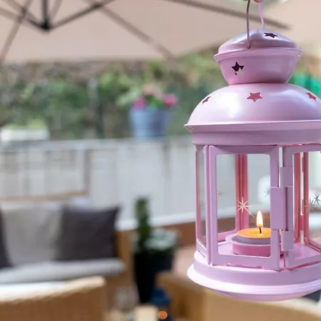 Etxie La Casa De Ebi 326 *